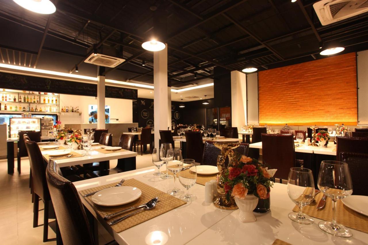 The Aristo By Holy Cow, 4-Br Loft, 150 M2, Pool View Aparthotel Surin Beach  Exterior foto
